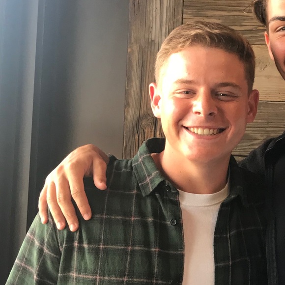 Meet your Posher, Aaron - Picture 1 of 1